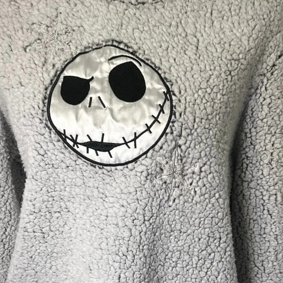 Disney, L, nightmare before Christmas satin skeleton face appliqué snowflakes - Picture 2 of 9